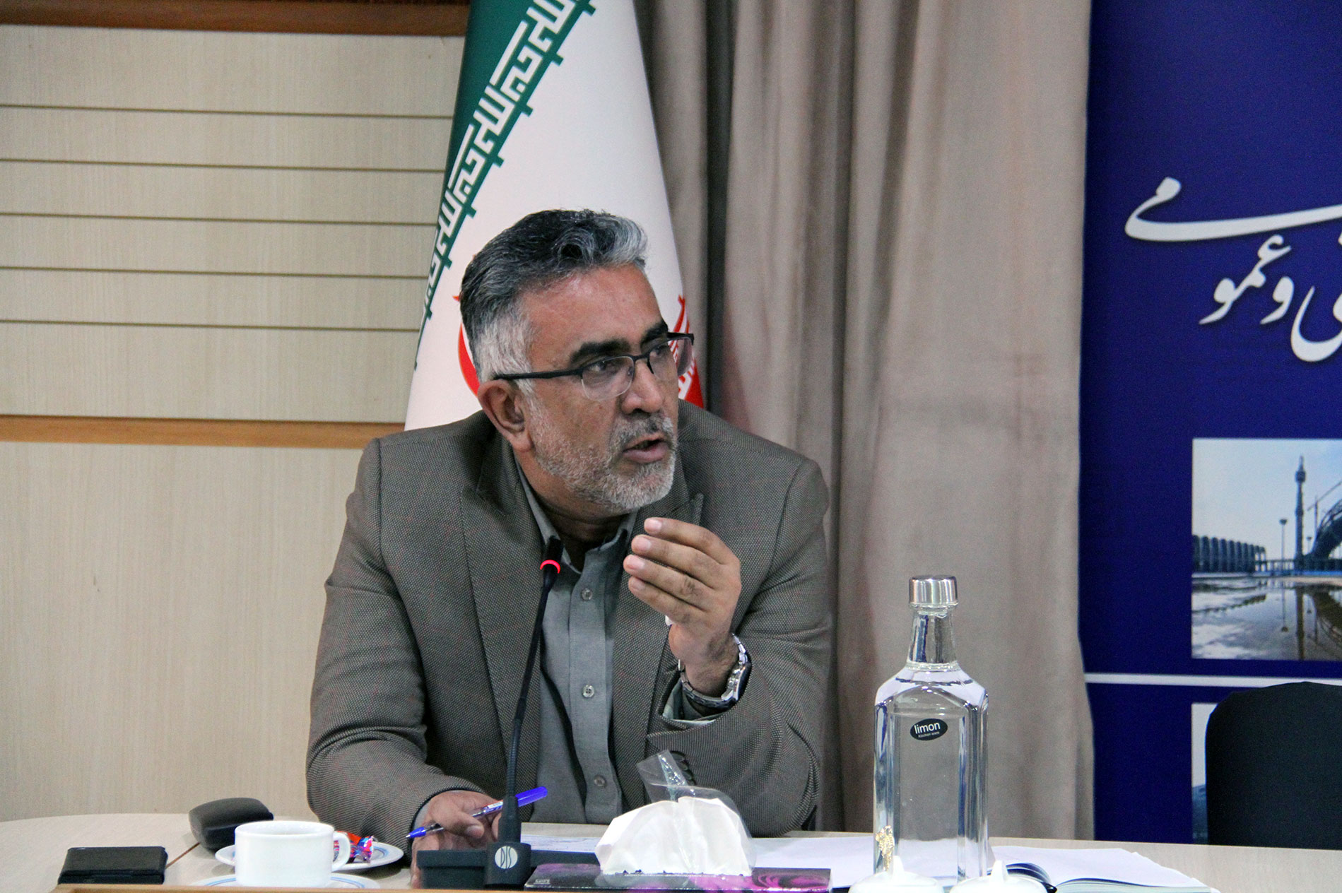 شست بررسی وضعیت پروژه بیمارستان تاکستان با تأکید بر رفع موانع زیرساختی برگزار شد